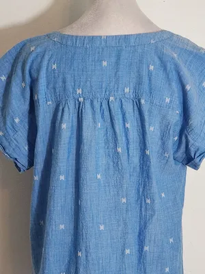 LOFT Blue Chambray Button Up Blouse Size Medium thumbnail 4