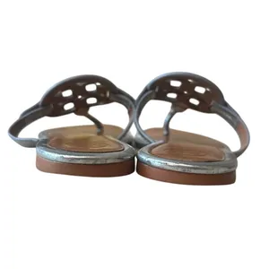 Tory Burch Miller Metallic‎ Silver Sandals Size 7 thumbnail 4