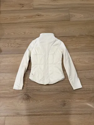 Lululemon jacket thumbnail 3