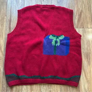 Vintage Handknit Lecomte Red Christmas Sweater Vest Women Size M Holiday thumbnail 7
