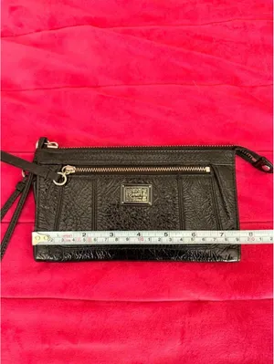 Vintage Black Coach Poppy Wristlet Wallet with Silver Hardware and Pink Interior thumbnail 6