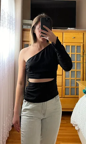ZARA Top thumbnail 1
