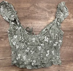 Garage Top Cropped Tank thumbnail 3