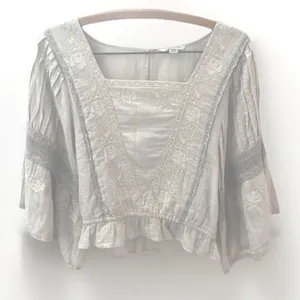 American Eagle Embroidered Bell Sleeve Blouse Womens S Boho Cottagecore Renfair thumbnail 3