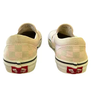 Vans Off The Wall Pink White Slip On Shoes Size 5 thumbnail 5