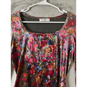 Natural Life Velvet Floral Top Medium‎ Whimsigoth Dark Floral Boho Romantic thumbnail 2