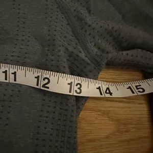 Gymshark vital seamless 2.0 long sleeve crop top gray medium thumbnail 3