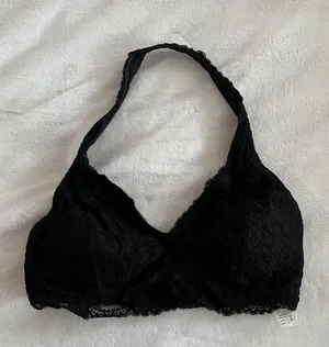 Black Lace Bralette thumbnail 1