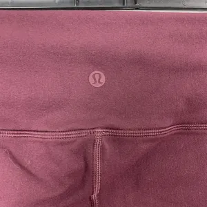 Lululemon Maroon 7/8‎ High Rise Leggings 6 Athleisure Workout Yoga thumbnail 7