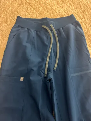 Fabletics High Raise On Call Jogger Scrub Pants thumbnail 2