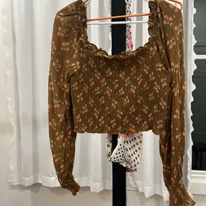 Aerie top thumbnail 4