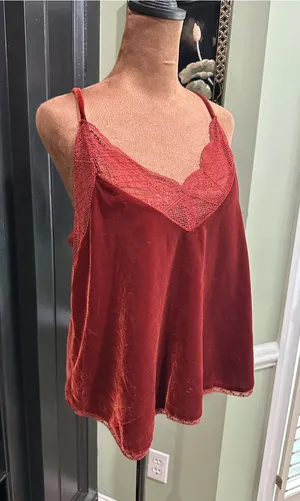 Storia Burnt Orange Velvet Lace Camisole – Size Small thumbnail 1