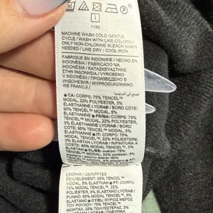 Athleta Purana Wrap Sweatshirt M Grey Tencel Modal‎ Crossover V-Neck Pullover thumbnail 10