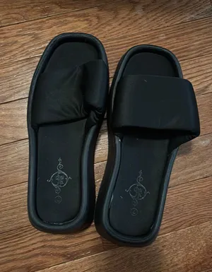 Black Platform Slides thumbnail 2
