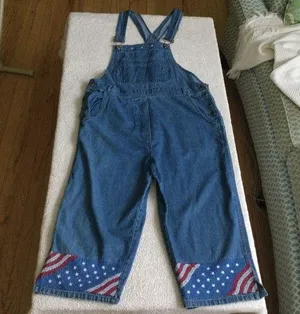 Vintage 90s Agapo Bib Capri Overalls Embroidered Flag - Sz Medium thumbnail 1