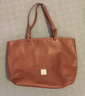 MOVING SALE! Authentic Dooney & Bourke shoulder bag! thumbnail 1