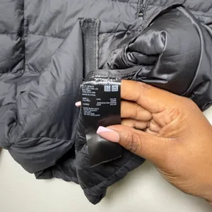 Uniqlo Women Ultra Light Down‎ Filled Jacket Medium Black Puffer Water Repellent thumbnail 7