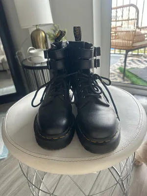 Doc martens thumbnail 2