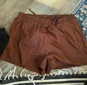 Girlfriend‎ Collective athletic brown shorts size M thumbnail 1