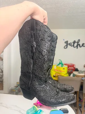 Corral Women’s black embroidered sparkle Boots thumbnail 2
