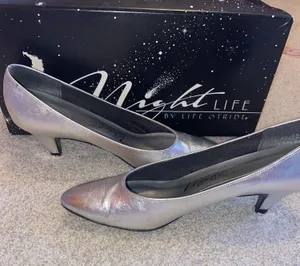 Night Life by Life Stride Vintage 80s Silver High Heels thumbnail 1