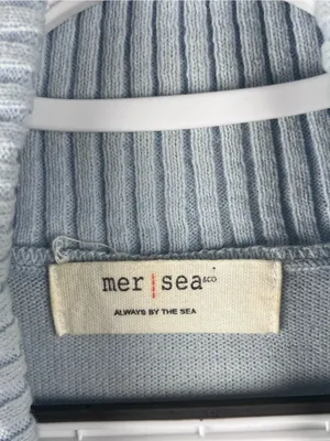 MERSEA Aberdeen Light Blue Cable Knit High Side Slits Poncho Sweater One Size thumbnail 3