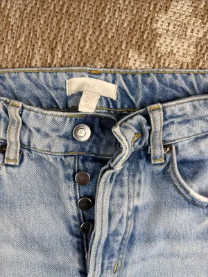 H&M Light Blue Boyfriend Jeans with Distressed Knee thumbnail 2