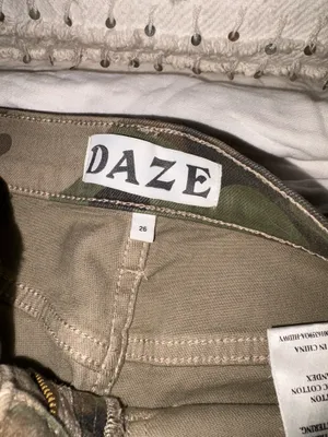 DAZE DENIM thumbnail 3