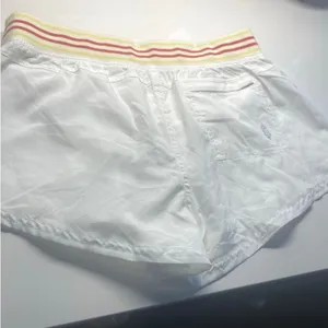 FREE PEOPLE MOVEMENT Top Seed woven shorts. Size medium thumbnail 6