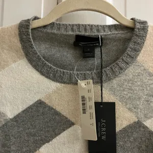 J crew Italian Cashmere sweater thumbnail 2