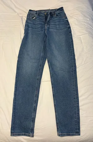 American Eagle Jeans thumbnail 1