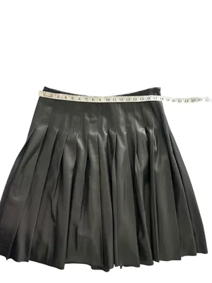 Womens Black Pleated Midi Skirt - Classic Chic thumbnail 4