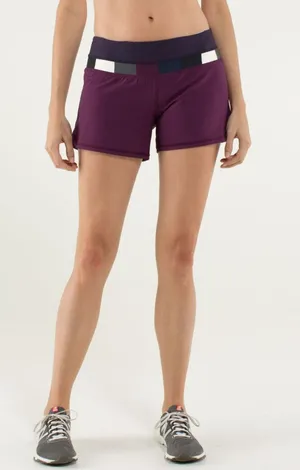 Lululemon Wmns Burgundy Groovy Run Short Sz 6 Athlete Gym Yoga Running Crossfit thumbnail 1