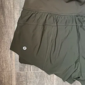 lululemon athletica olive green shorts 8 thumbnail 3
