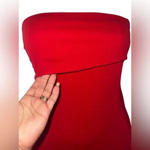 Pretty Little Thing Elegant Red Evening Gown thumbnail 3