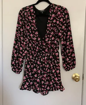 Black Floral Romper V-Neck Surplice ruffle hem, long sleeve size XS thumbnail 1