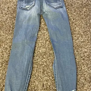 American Eagle Outfitters jeans Women’s Super Stretch Distressed Sz 00 Short thumbnail 3