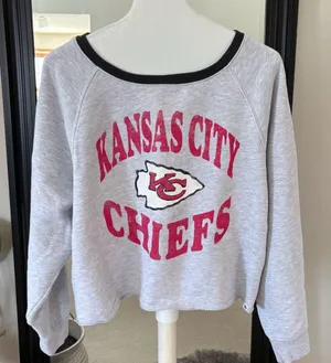 47 Brand KANSAS CITY CHIEFS Long Sleeve Cropped Sweatshirt thumbnail 1