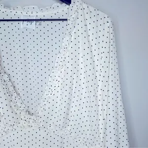 Polly Black and White Polka Dot‎ V-Neck Tiered Dress Size 12 thumbnail 4