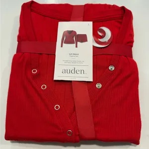 Women's Ribbed Long Sleeve Shirt and Shorts Pajama Set - Auden Red L thumbnail 2