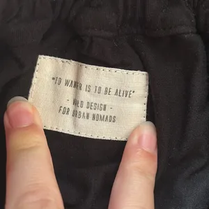 Urban Outfitters SweatS thumbnail 2