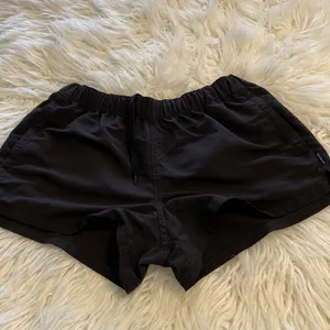 Patagonia Women’s Shorts size S excellent condition please see all photos thumbnail 12