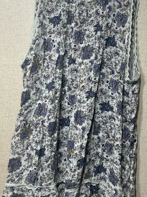 American Eagle Outfitters Floral Paisley Tank Top in White and Blue thumbnail 1