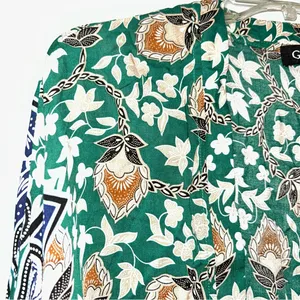 Green Floral Kimono with Paisley Accents thumbnail 2