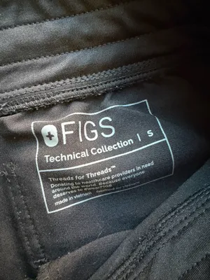 FIGS Scrub Pants thumbnail 3