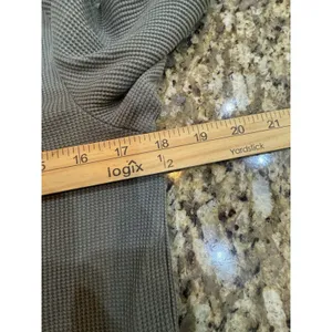 Nuuds 2 Pc Loungewear Set Cropped Top Long Sleeve Pant Green Gray Size Large thumbnail 12