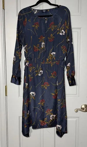 Sabie Navy Floral Long-Sleeve Tie-Waist Dress with Rust Accents thumbnail 1