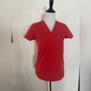 FIGS Scrub Top XXS Red Casma V-Neck Technical‎ Collection FW1000 thumbnail 11