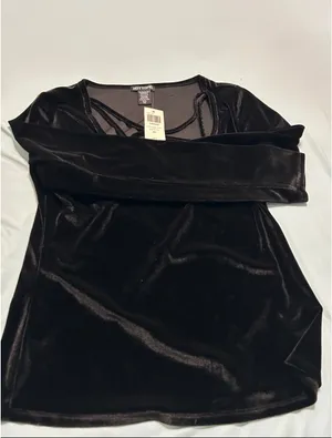 Hot Topic Blouse  thumbnail 2