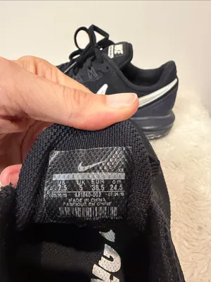 Nike Zoom Structure 22 Running Sneakers Black White Athletic Athleisure SZ 7.5 thumbnail 4
